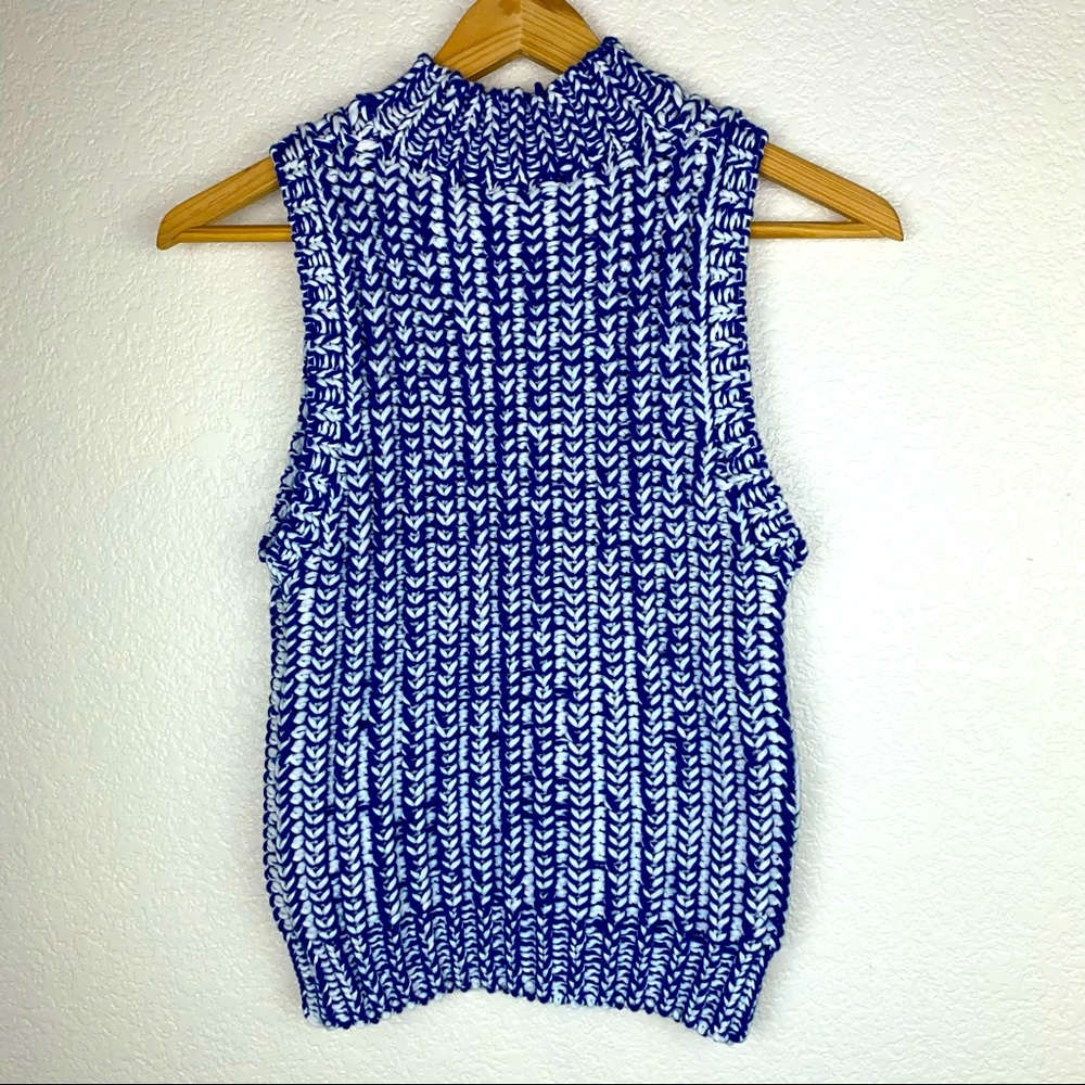 Alice + Olivia Sleeveless Cable Knit Sweater Top - Picture 3 of 11